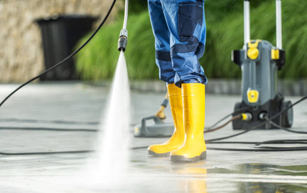 Why Choose Our Certified Pressure Washing Experts for Your Project Needs in Lakeside, CA?